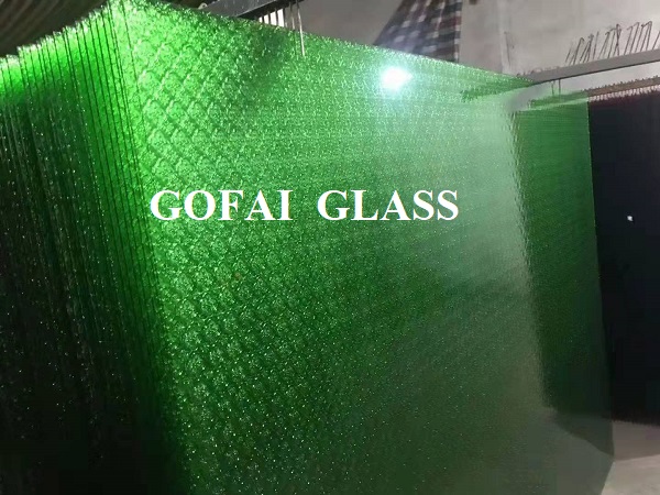 Patterned Glass / Texture Glass / Rolled Figured Glass/Cathedral Glass Green Colour